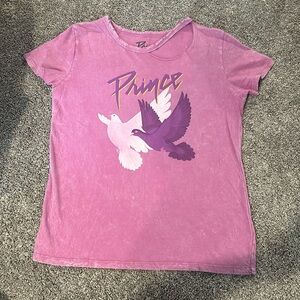 Prince tee size medium-new!